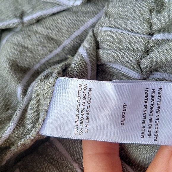 beachlunchlounge XSmall Green and White Stripe Giavanna Linen Pants - Picture 8 of 8